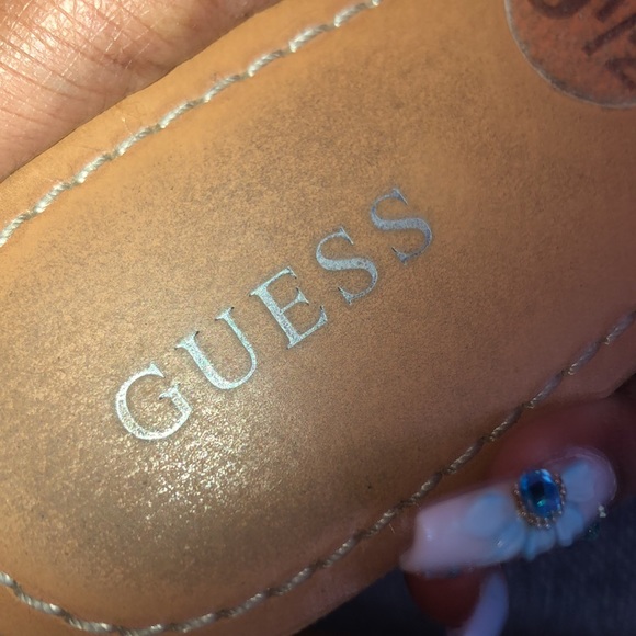 GUESS Sandals ✨ - Picture 5 of 5